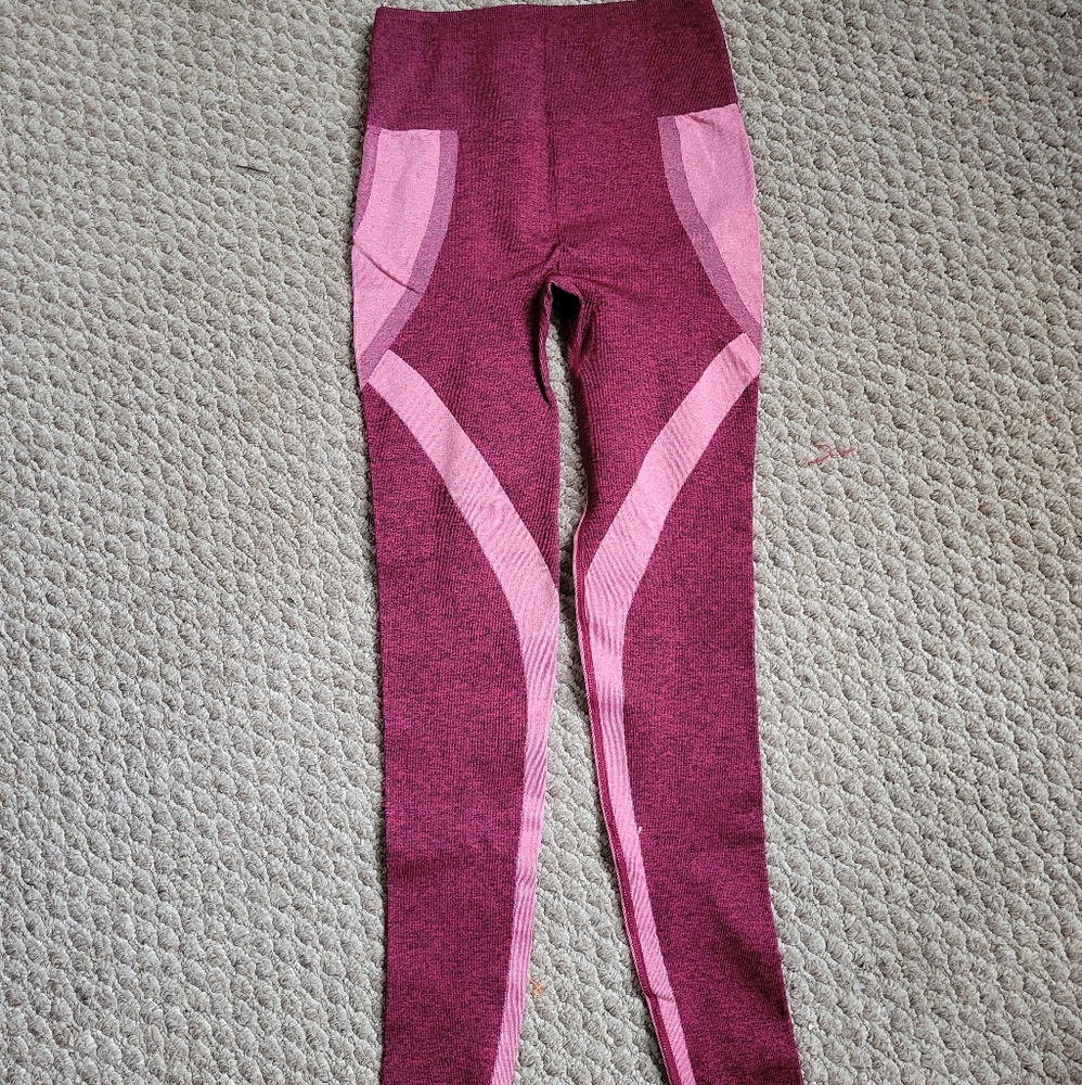 MOVING SALE Fabletics Leggings